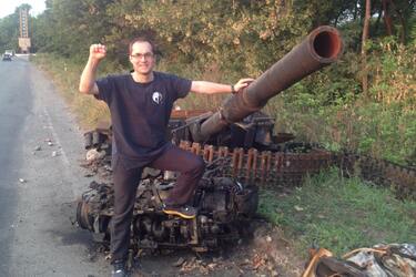 Юрий Бутусов