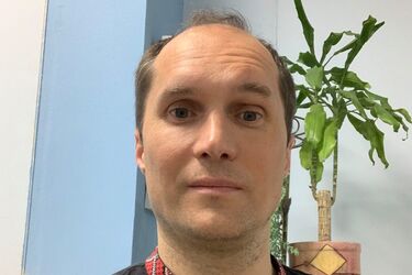 Юрий Бутусов