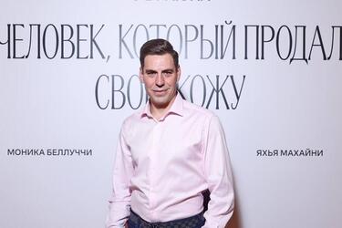 Дмитрий Дюжев