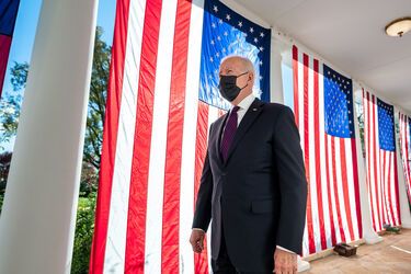 Байден исключил введение войск в Украину