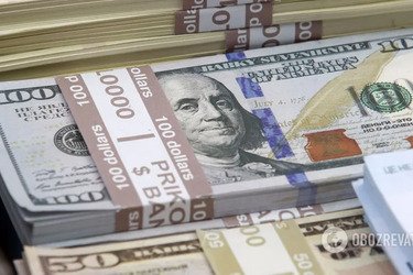 Доллар и евро в Украине подешевели: сколько стоит валюта