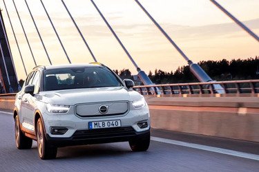 Первый электрокар Volvo стал доступен для заказа в Украине