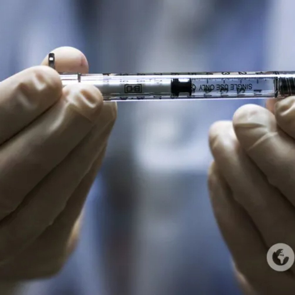 Вчені розповіли, як діє комбінація вакцин Pfizer і AstraZeneca проти коронавируса