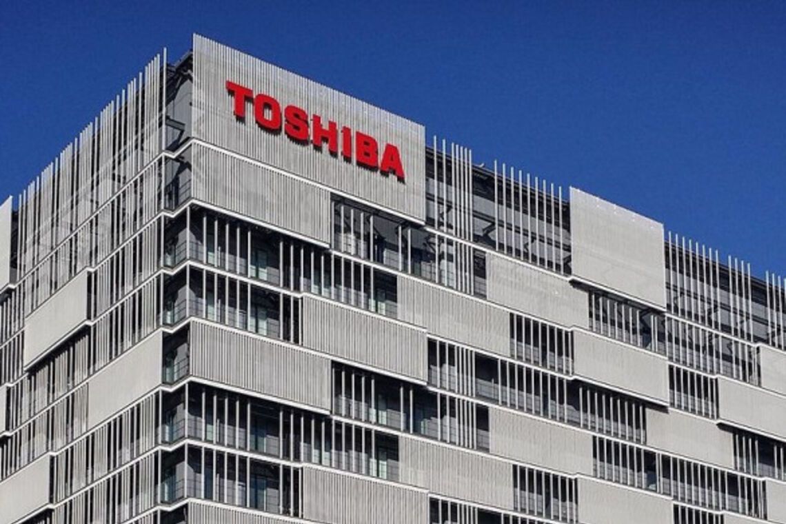 Toshiba заявила про епохальне досягнення у квантовій передачі інформації