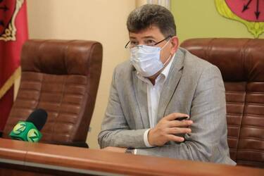 Володимир Буряк