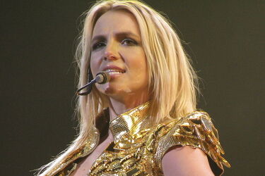 Бритни Спирс