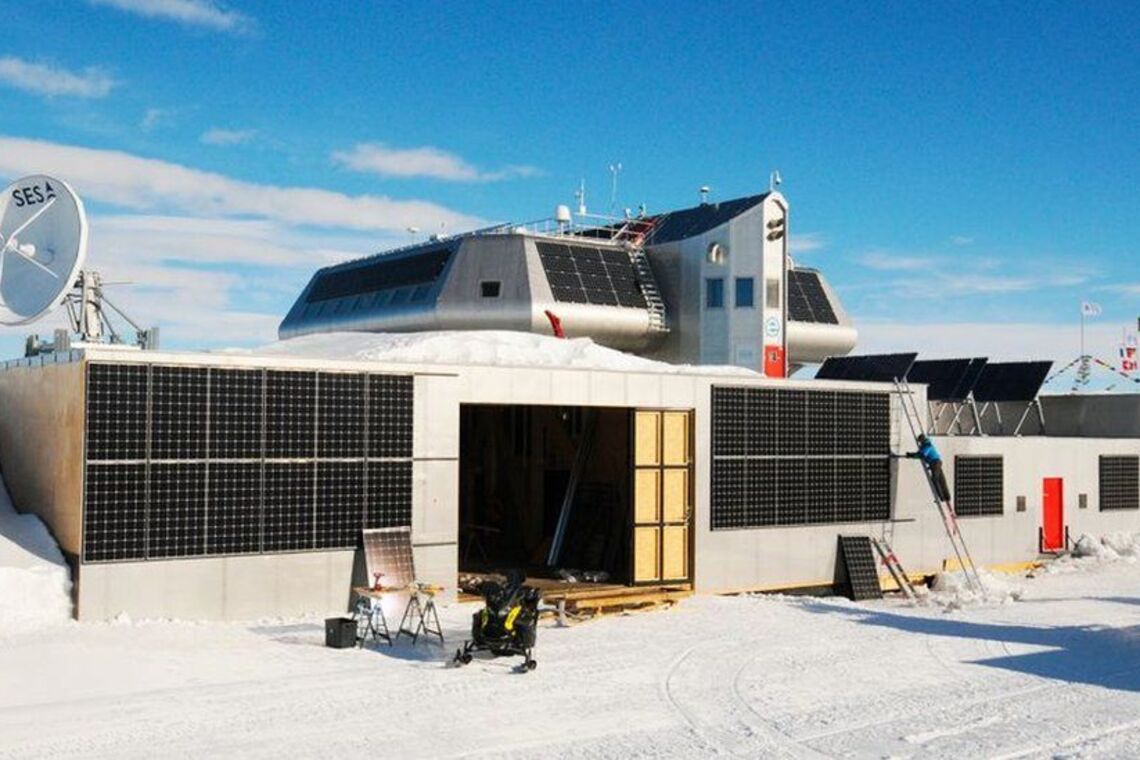 Научная станция в Антарктиде