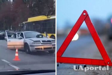 Ранкова аварія з двома загиблими паралізувала столичний проспект Перемоги (відео)