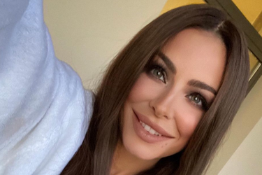 Предательница Ани Лорак не сможет выступить в Германии и Чехии, ее концерты отменены: подробности