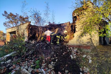 Играл в заброшенном здании: на Волыни бетонная плита убила ребенка (фото)