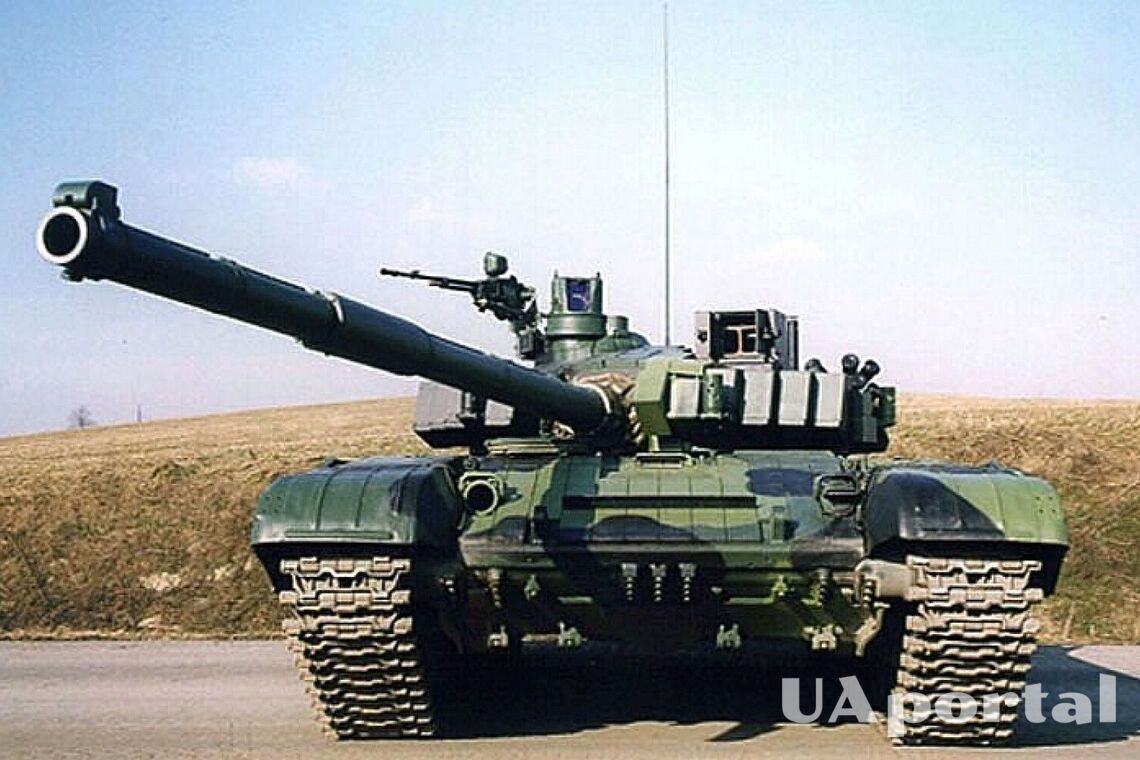 Чеський фонд 'Подарунки для путіна' зібрав кошти та передав ЗСУ модернізований Т-72М1 'Месник'