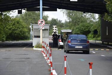 Майже мільйон іноземців відвідали України від початку війни: мета приїзду