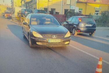 Во Львовской области водитель сбил пешеходов: пострадала женщина с двумя маленькими детьми