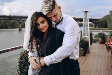 Анна Трінчер та Олександр Волошин уклали шлюбний договір, проте не підписали його: співачка розповіла подробиці