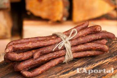 Вкусный рецепт колбасок, которые можно хранить без холодильника