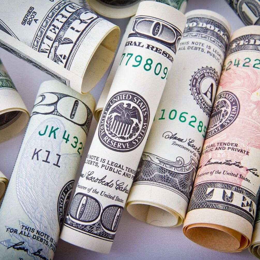 Эксперт назвал 'идеальное время' для покупки доллара в Украине