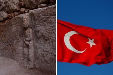 В Турции обнаружили древнейшую повествовательную сцену, на которой мужчина сжимает фаллос среди гепардов (фото)