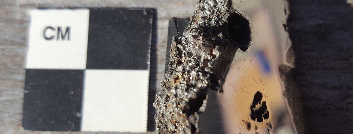 В упавшем в Сомали 15-тонном метеорите отыскали два ранее неизвестных минерала (фото)