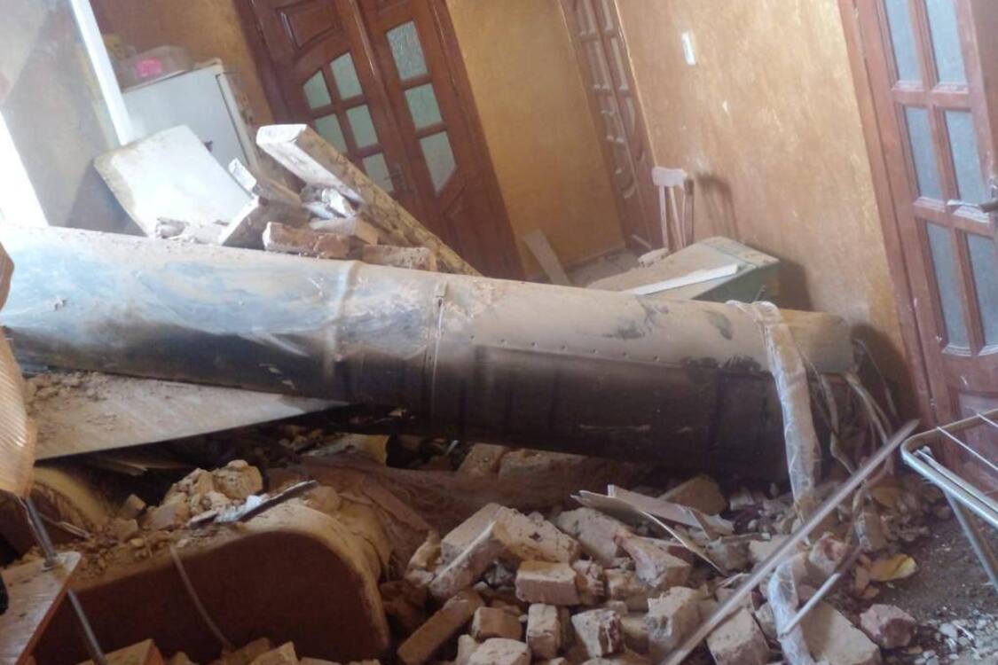 Российская ракета попала в дом в Ивано-Франковской области и не взорвалась (шокирующее фото)