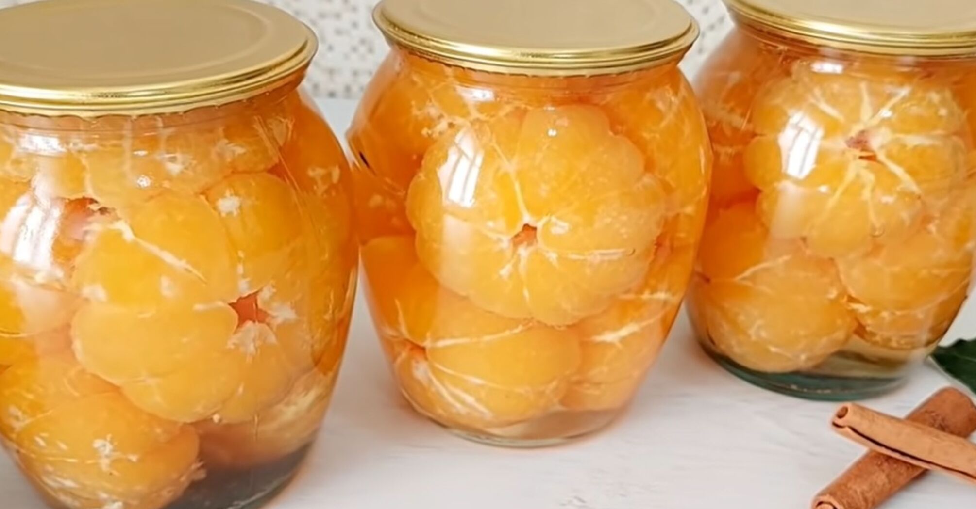 Консервовані мандарини до новорічного столу: покроковий рецепт