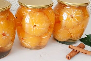 Консервовані мандарини до новорічного столу: покроковий рецепт