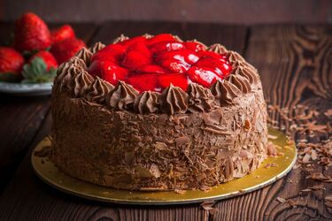 Під силу кожному: три новорічні десерти без випікання