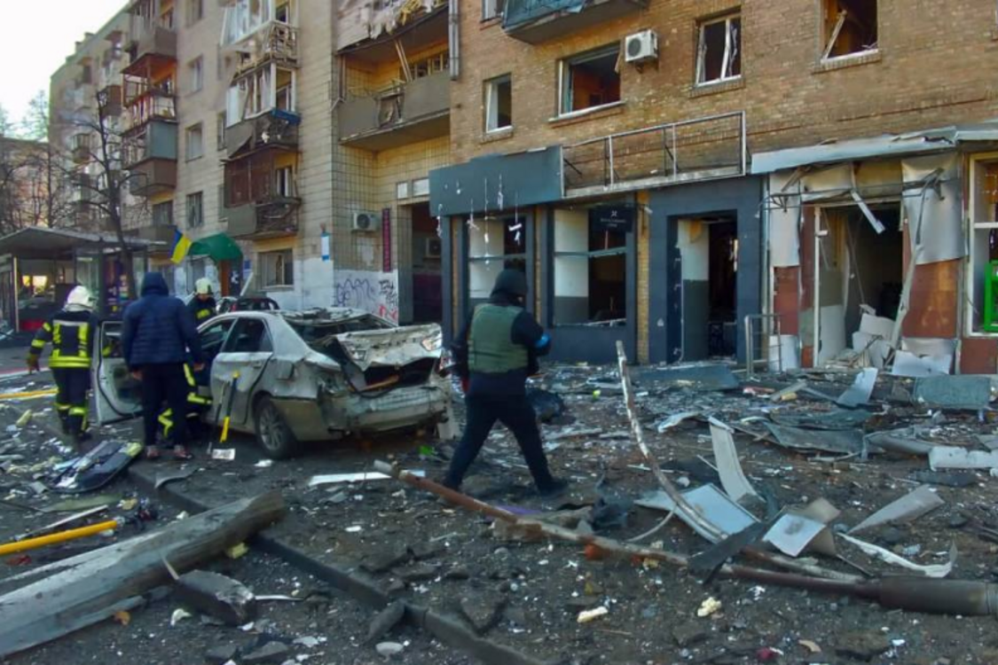 В Киеве из-за российских обстрелов удары пришлись на Оболонь и Куреневку – есть погибшие