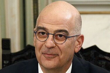 Никос Дендиас