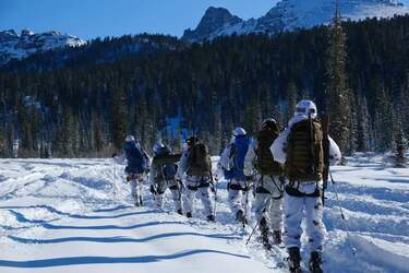 Російські військові