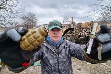 Дмитрий Комаров