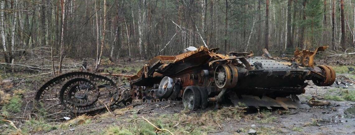 Кладбище танков: в сети ужаснули останками 'второй армии мира' в при попытке взять Северский Донец (видео)