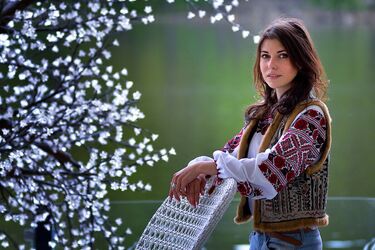 Чарівні властивості вишиванки