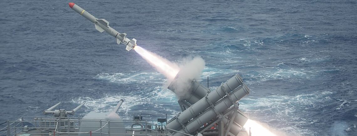 Удар по кораблям РФ: Reuters узнал о новых ракетах для Украины