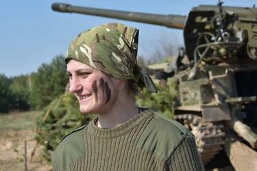 Перша жінка-командир артдивізіону ЗСУ Любов