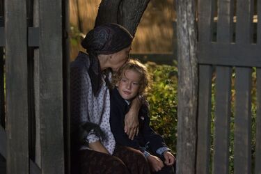 кадр из фильма 'Почему я живой'