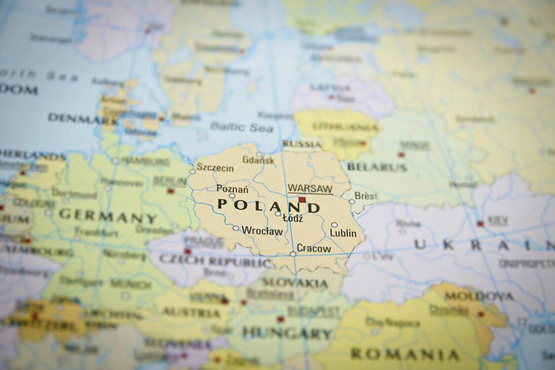 Подоляк прокомментировал безумные планы РФ дойти до границы Польши 