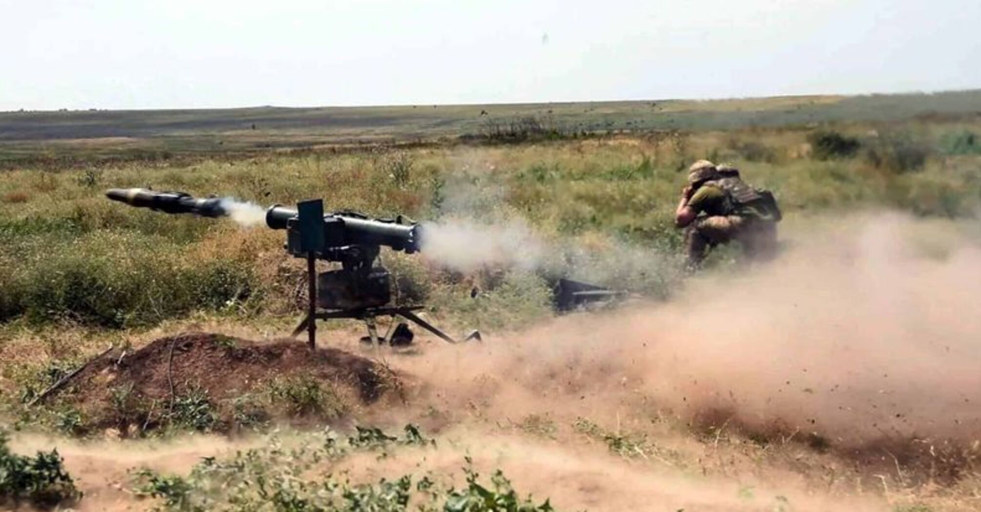 Вражеский состав с боеприпасами не выдержал встречи с нашей 'Стугной'