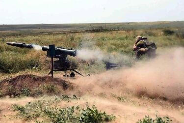 Вражеский состав с боеприпасами не выдержал встречи с нашей 'Стугной'