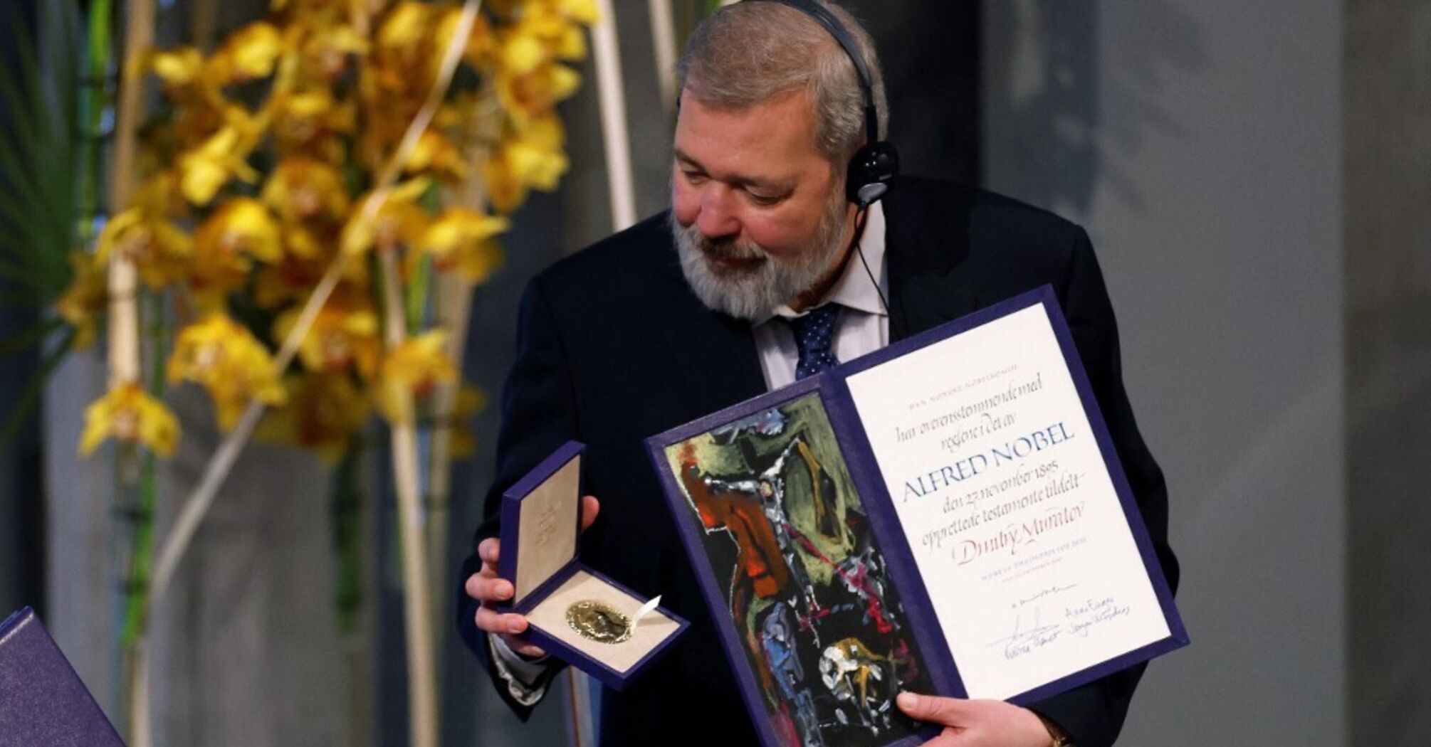 Главред российской 'Новой газеты' продал нобелевскую медаль ради Украины