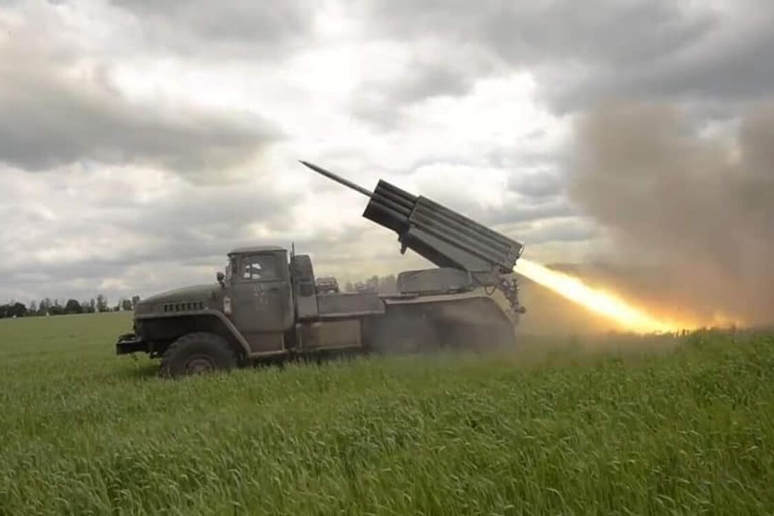 ВСУ відстежили дроном та 'накрили' артилерією знаряддя окупантів (відео)