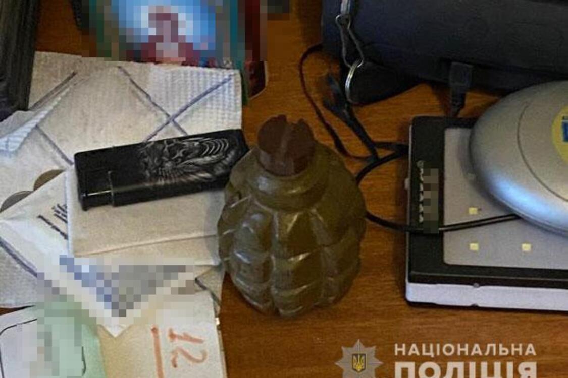 В Днепре задержан мужчина, кинувший в детей боевую гранату