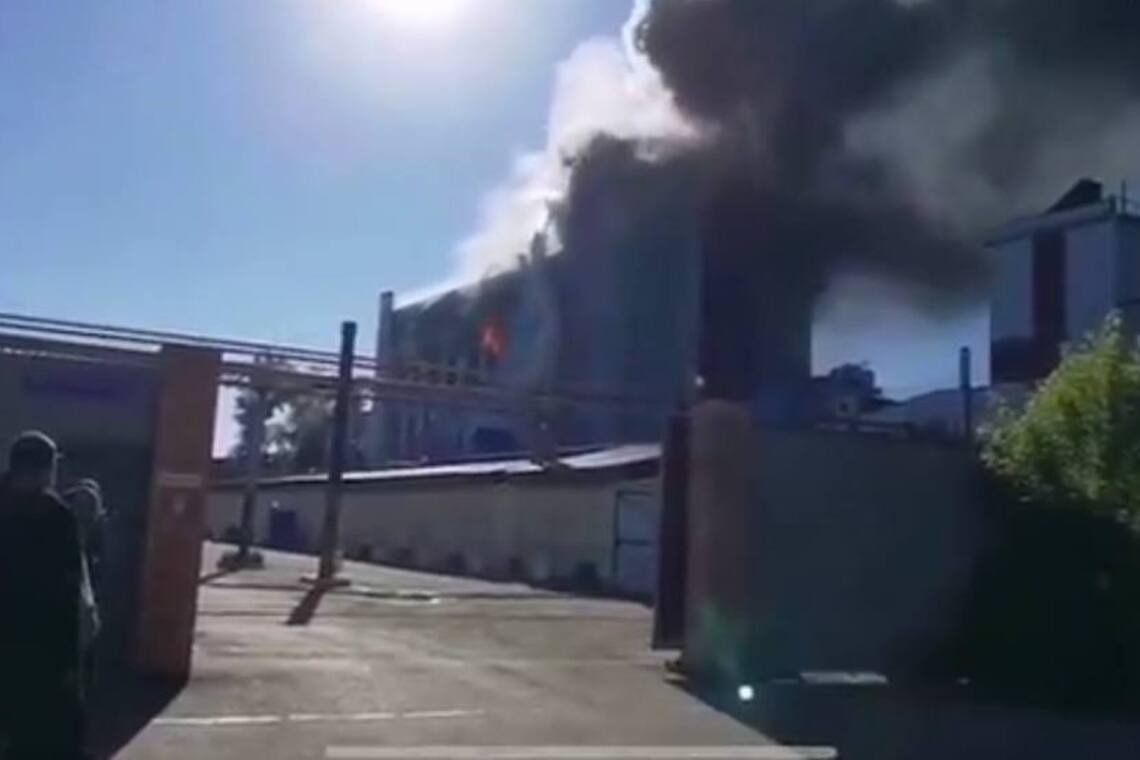 пожар на лакокрасочном заводе
