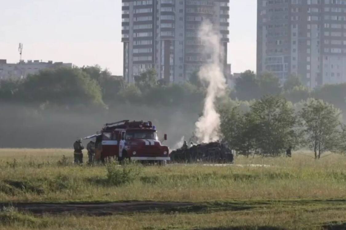 Військовий літак Іл-76, який летів у Бєлгород, 'здійснив від`ємний зліт' і 'приземлився' в Рязані: Є жертви (ВІДЕО)