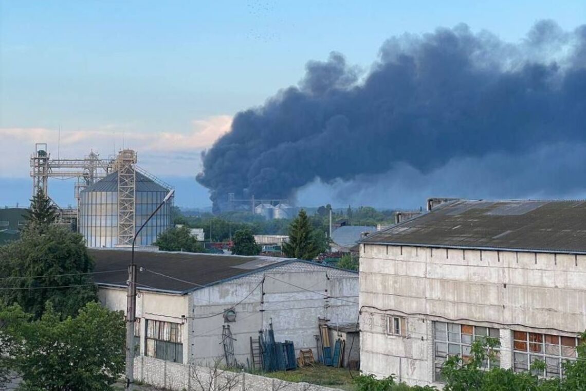 ЗСУ знищили російський склад боєприпасів в окупованому Сватовому (ВІДЕО)