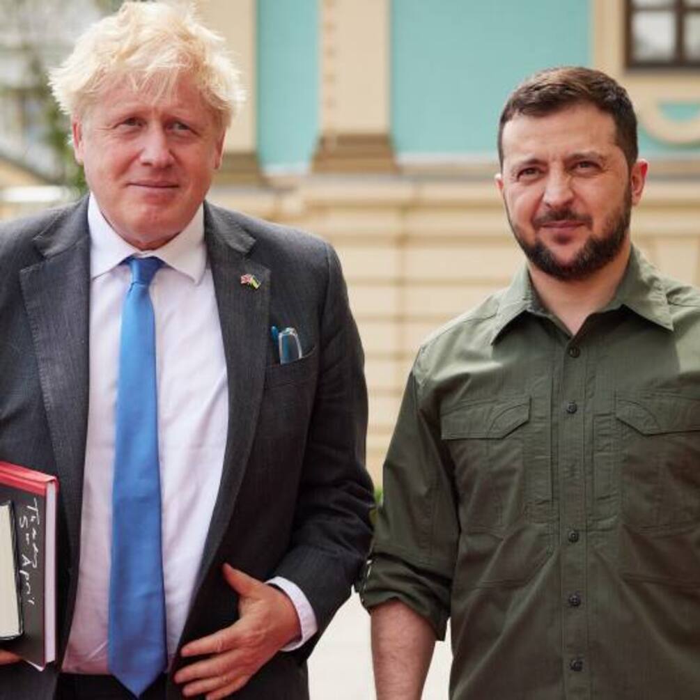 Борис Джонсон 'надавит' на Францию и Германию с целью помочь Украине с оружием