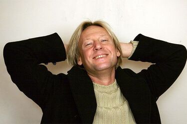 Дмитрий Харатьян