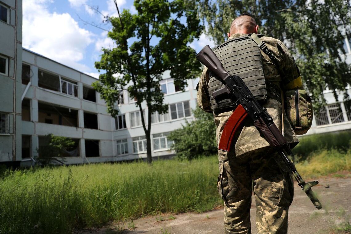 Для защиты собственных домов у украинцев должно быть оружие