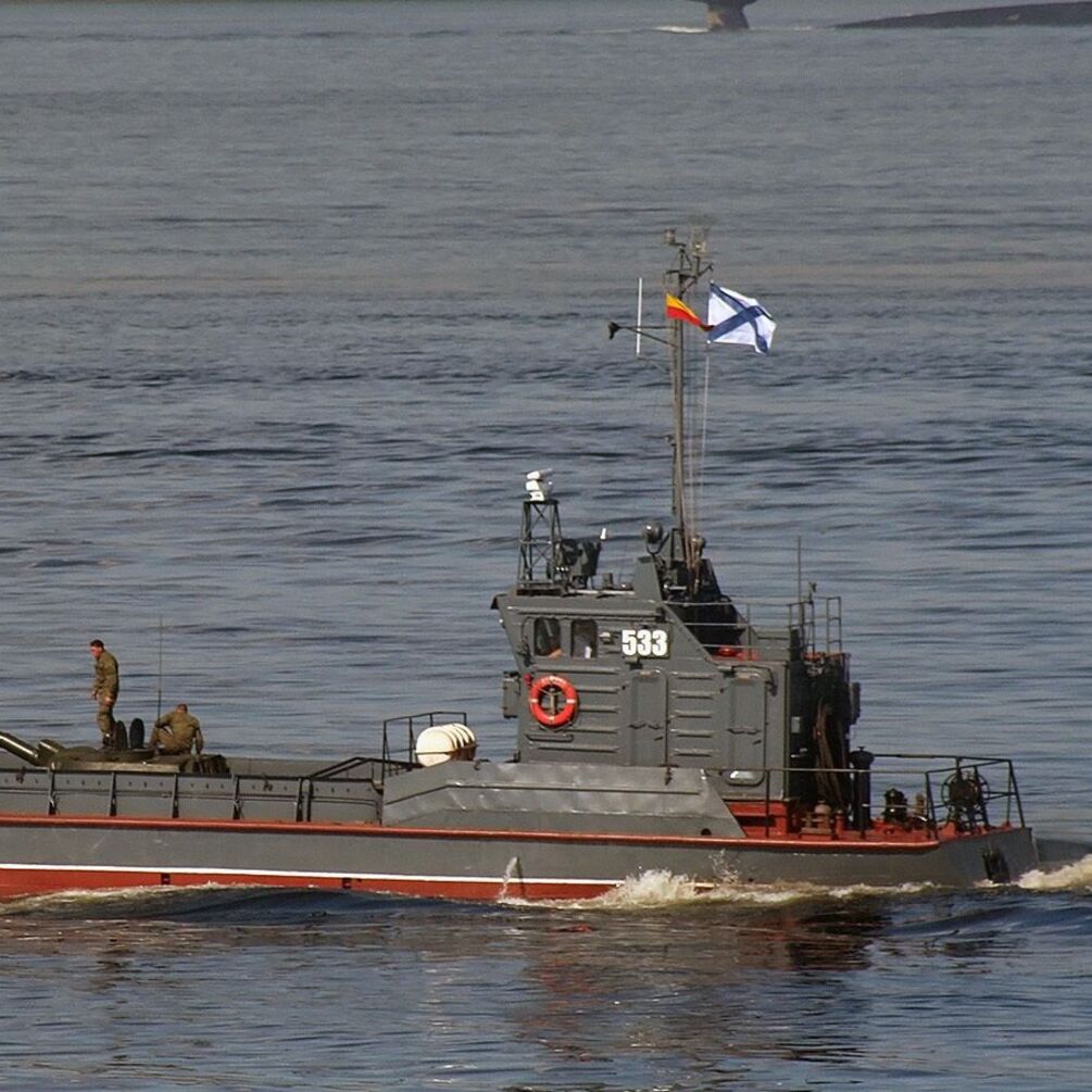 Российский десантный катер подорвался на мине – росСМИ