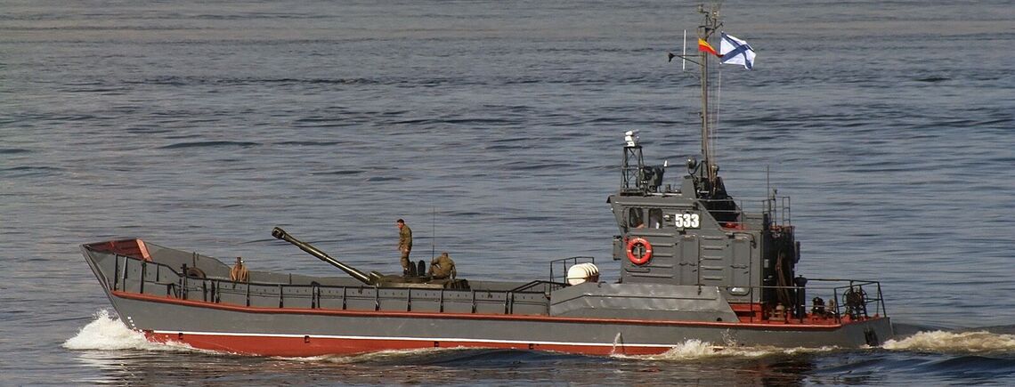 Российский десантный катер подорвался на мине – росСМИ