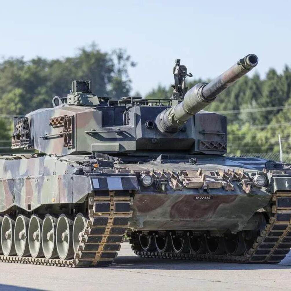 Швейцария разрешила продать Украине немецкие танки Leopard 2